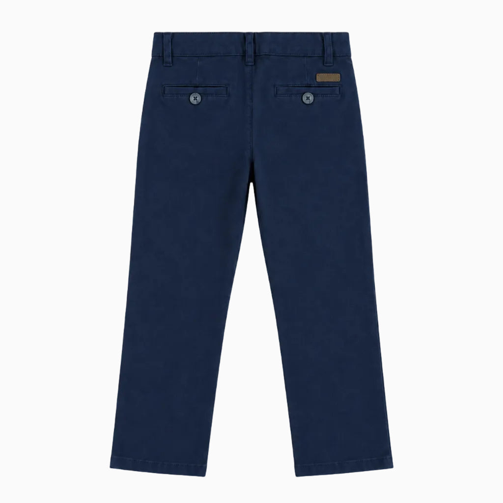 Vista posteriore pantalone cotone blu navy bambino con tasche chiuse bottone