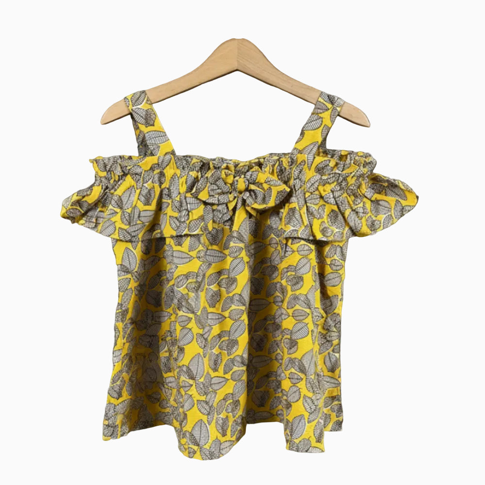 Mayoral top giallo senza spalle con fiocco e stampa a foglie bambina