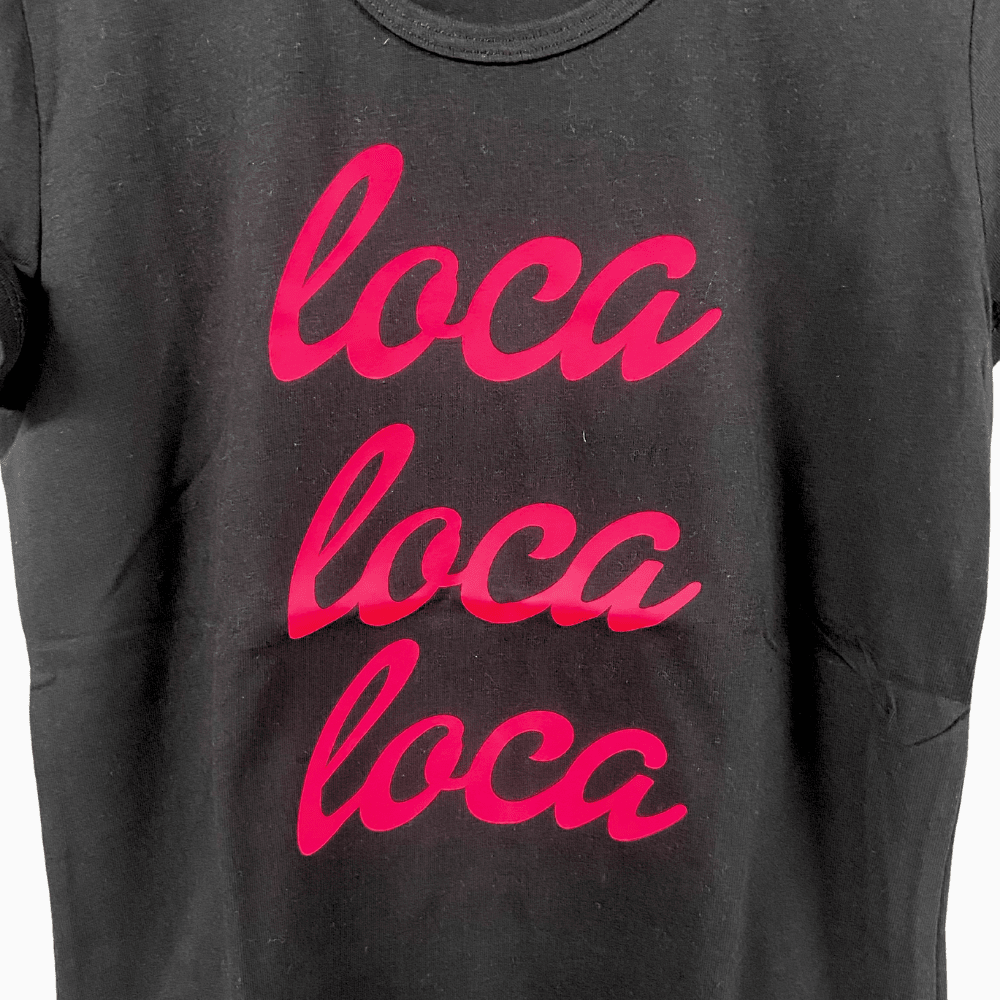 Young Thing t-shirt bambina mezza manica nera con scritta fluo