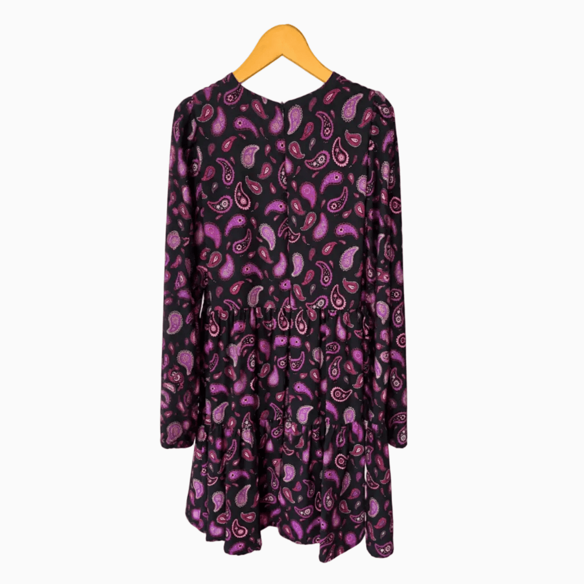 Vista posteriore abito bambina Liu Jo nero con motivo paisley viola, cerniera collo e silhouette fluida autunno-inverno