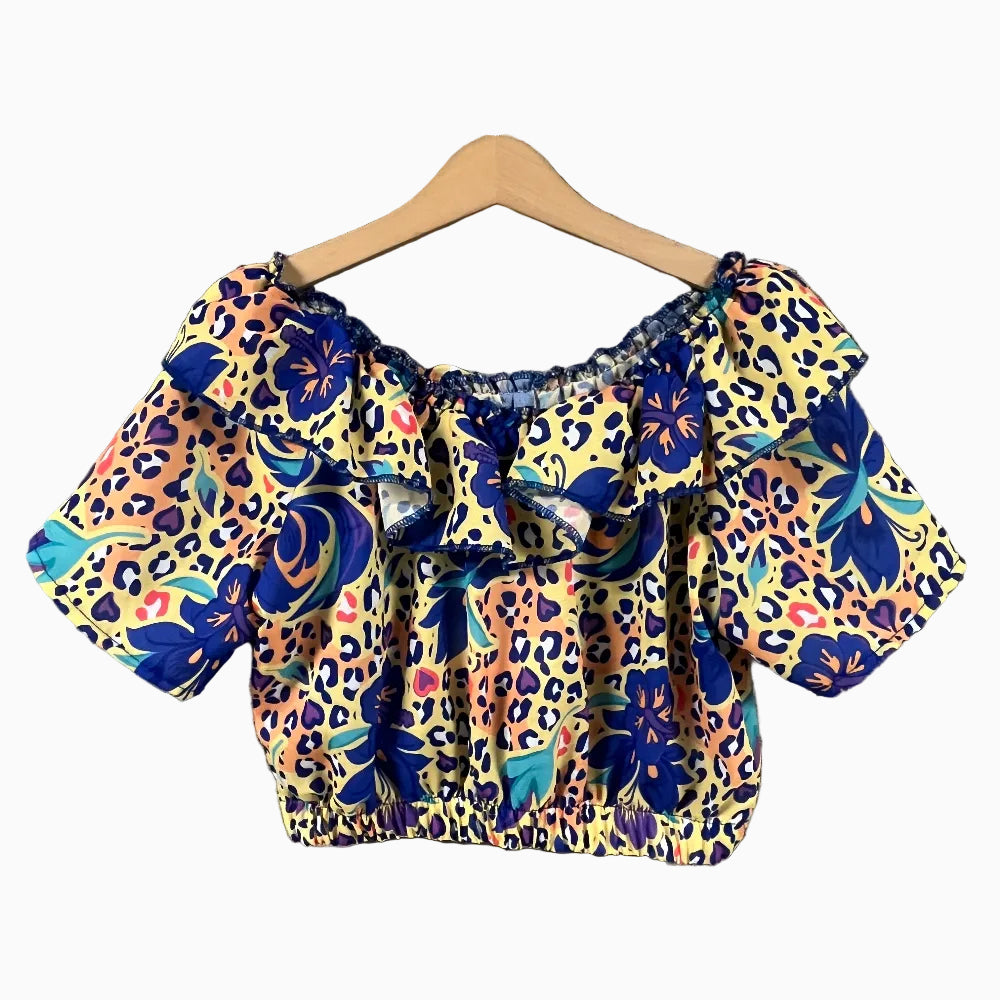 People top jungle print con scollo a barchetta e volant bambina